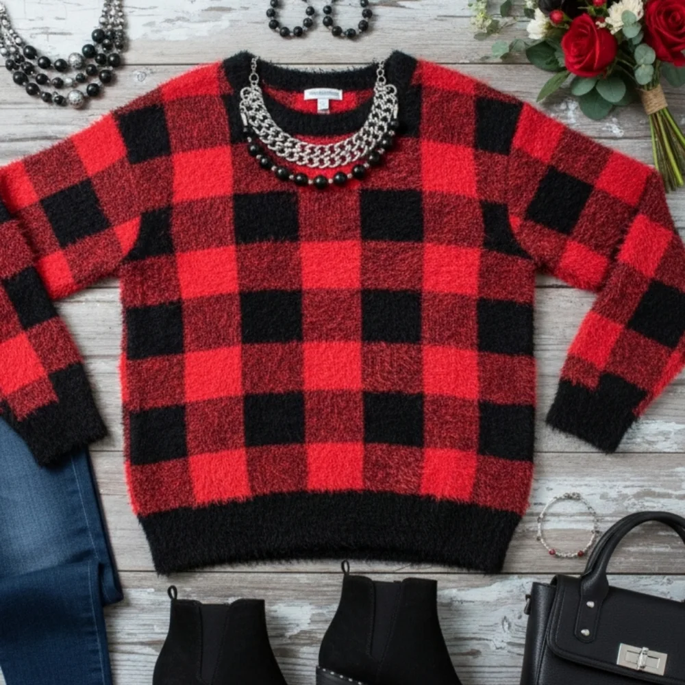 Sweater - Picture 14 of 14